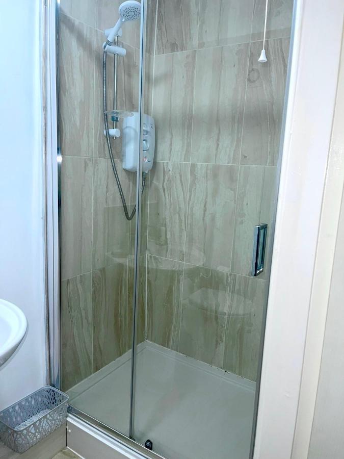 Large Self Contained Studio In Bham City Centre W Parking Birmingham Exterior photo